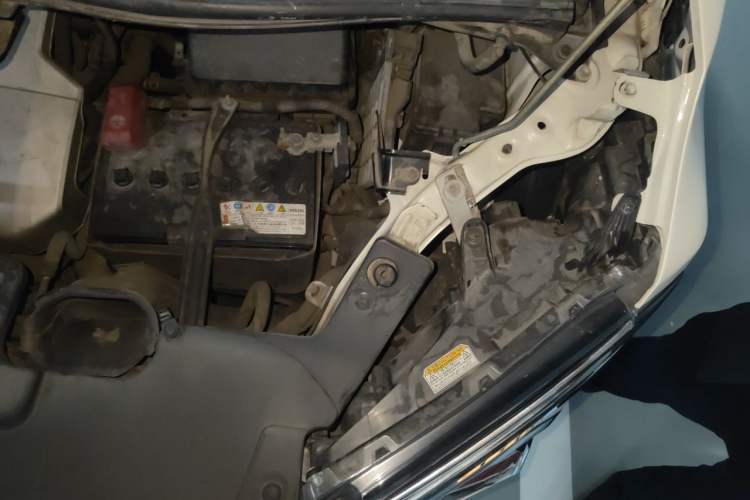 Used Toyota Alphard 2012 3.5L Luxury Edition Engine Bay Left
