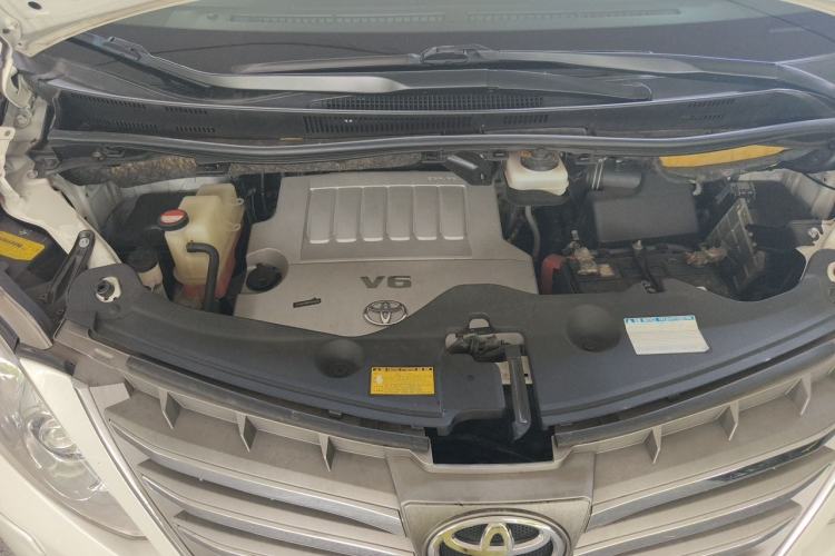 Used Toyota Alphard 2012 3.5L Luxury Edition Engine Bay