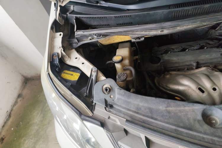 Used Toyota Alphard 2012 2.4L Luxury Edition Engine Bay Right