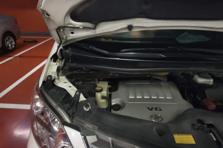 Used Toyota Alphard 2012 3.5L Luxury Edition Engine Bay Right