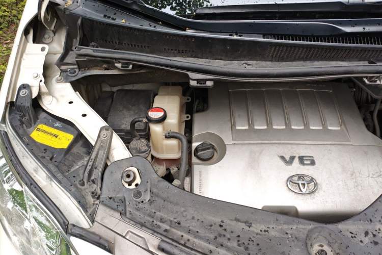 Used Toyota Alphard 2012 3.5L Luxury Edition Engine Bay Right