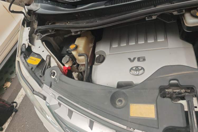 Used Toyota Alphard 2012 3.5L Luxury Edition Engine Bay Right