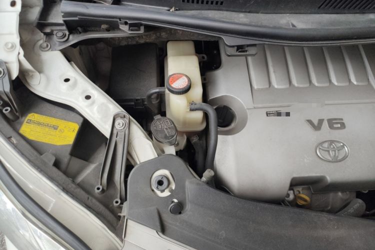Used Toyota Alphard 2012 3.5L Luxury Edition Engine Bay Right