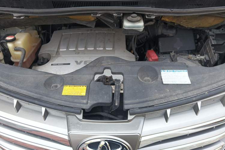 Used Toyota Alphard 2012 3.5L Luxury Edition Engine Bay