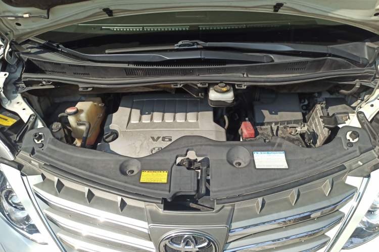 Used Toyota Alphard 2012 3.5L Luxury Edition Engine Bay