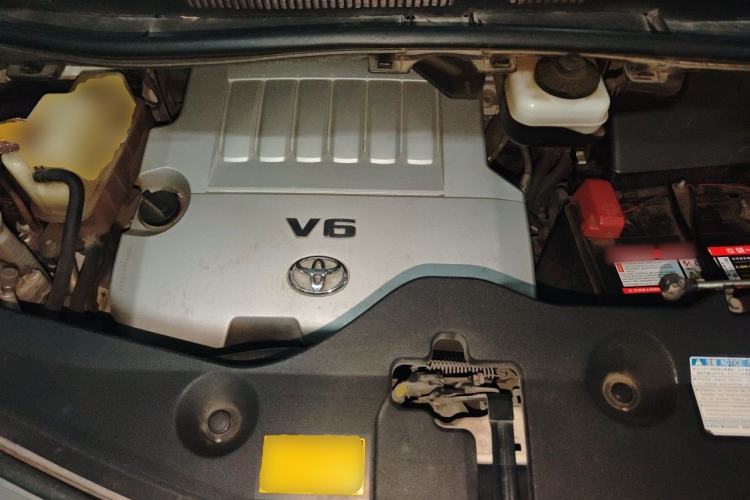 Used Toyota Alphard 2012 3.5L Luxury Edition Engine Bay