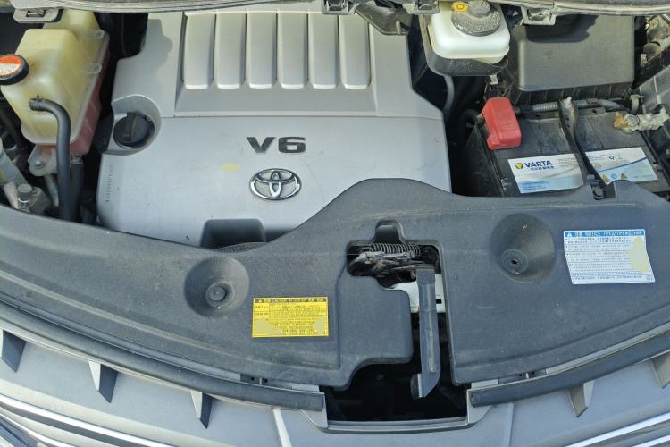Used Toyota Alphard 2012 3.5L Luxury Edition Engine Bay