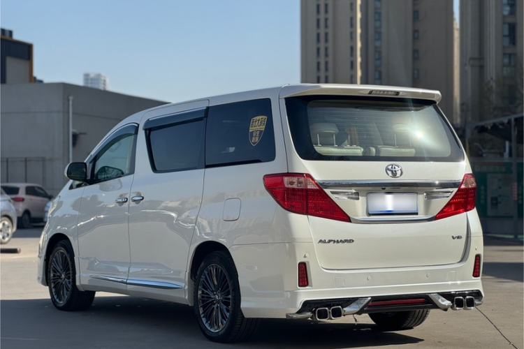 Used Toyota Alphard 2012 3.5L Luxury Edition Exterior 3