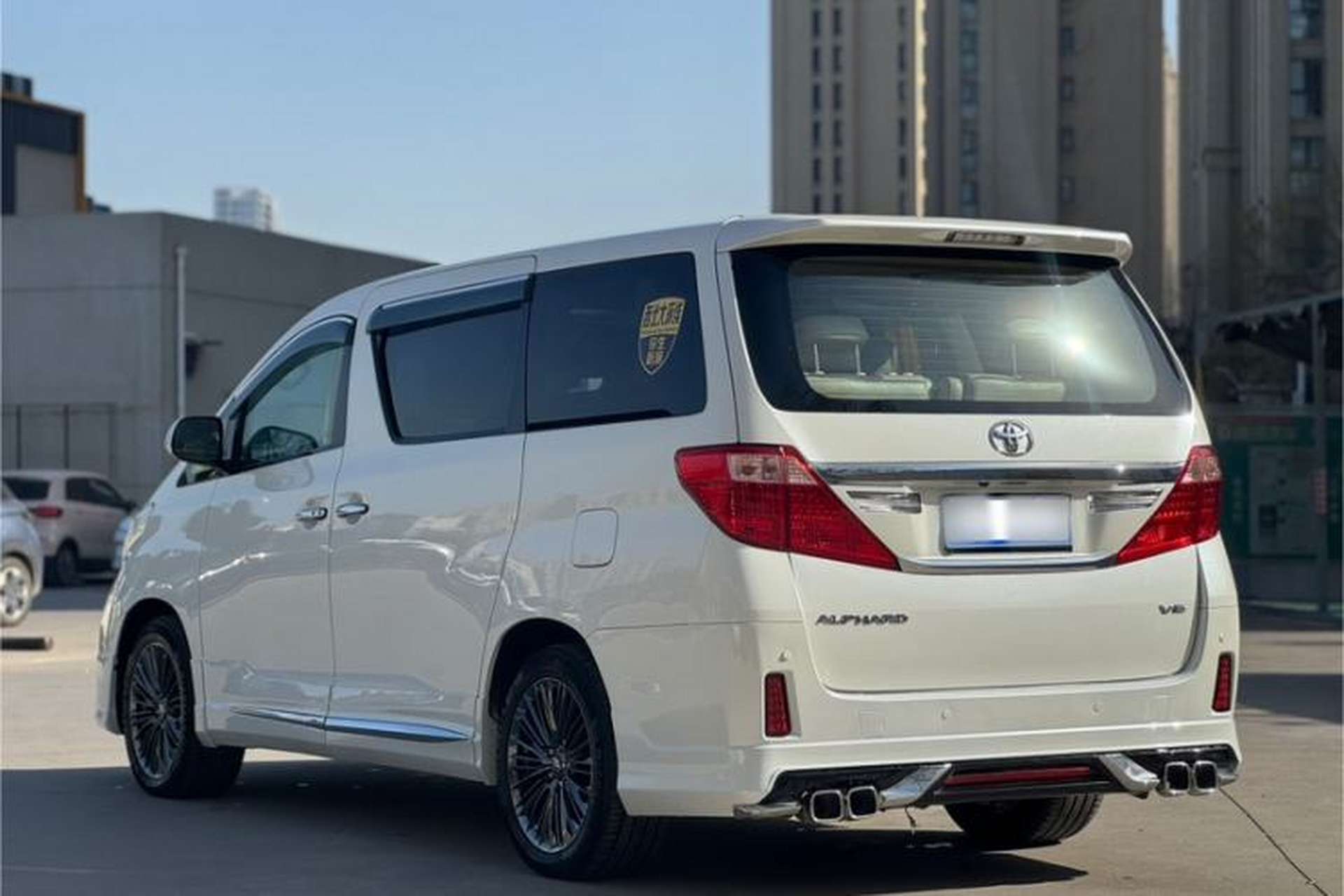 Used Toyota Alphard 2012 3.5L Luxury Edition Exterior 3