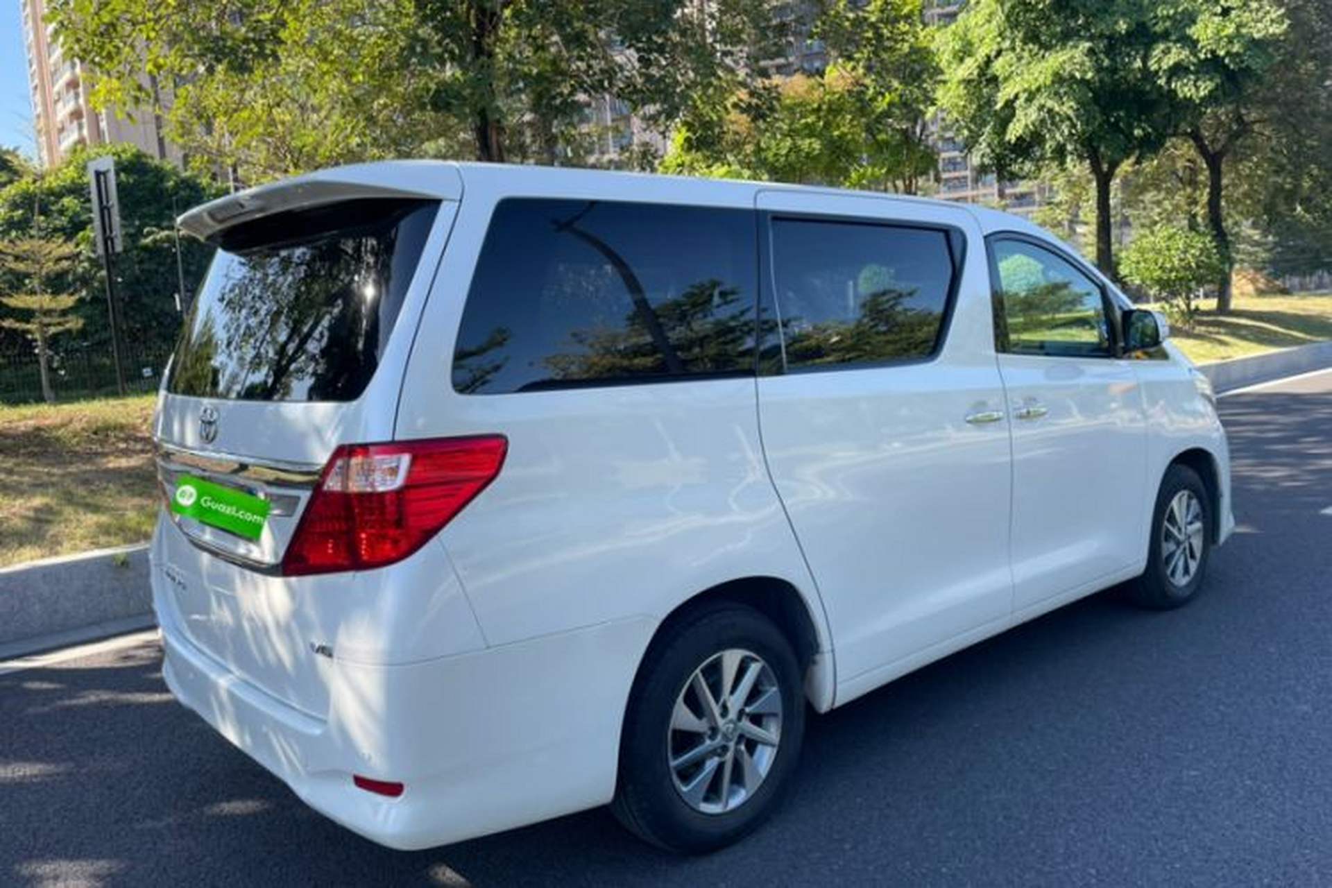 Used Toyota Alphard 2012 3.5L Luxury Edition Exterior 6