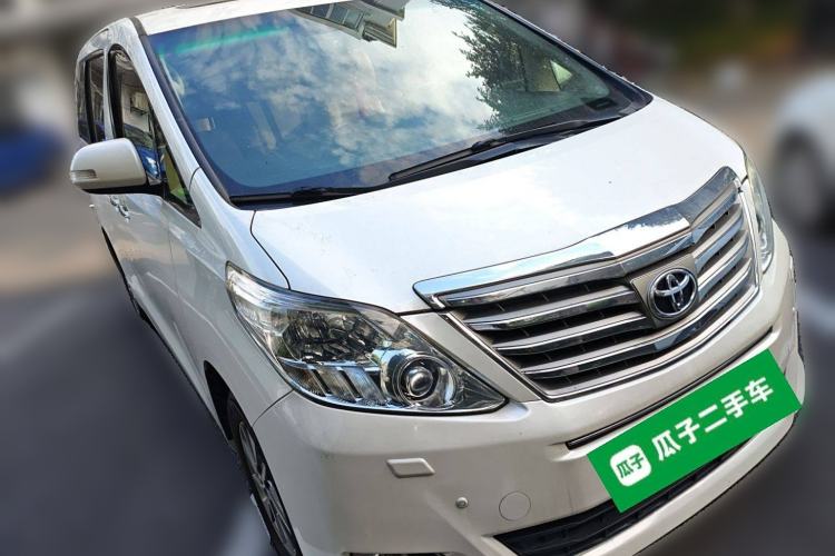 Used Toyota Alphard 2012 3.5L Luxury Edition Front Right 45 Deg