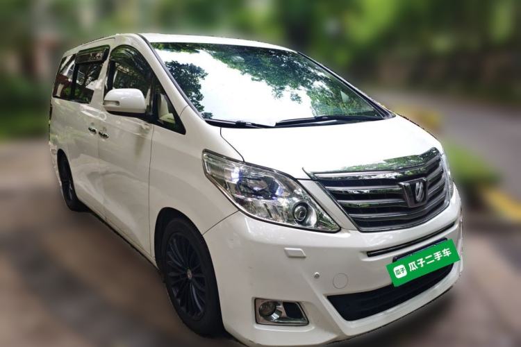 Used Toyota Alphard 2012 3.5L Luxury Edition Front Right 45 Deg