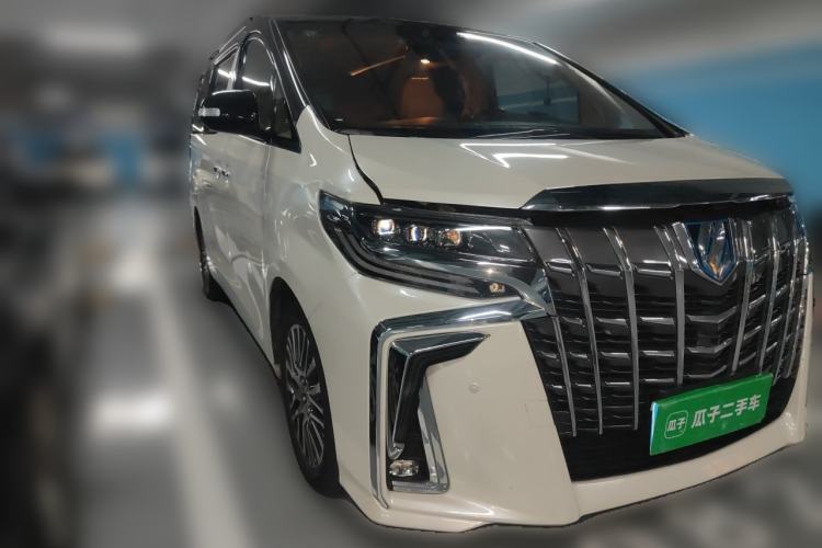 Used Toyota Alphard 2012 3.5L Luxury Edition Front Right 45 Deg
