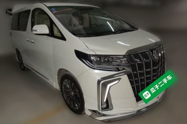 Used Toyota Alphard 2012 3.5L Luxury Edition Front Right 45 Deg