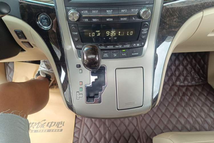 Used Toyota Alphard 2012 3.5L Luxury Edition Gear Lever