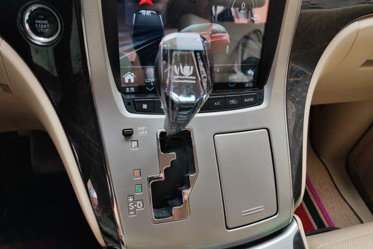 Used Toyota Alphard 2012 3.5L Luxury Edition Gear Lever