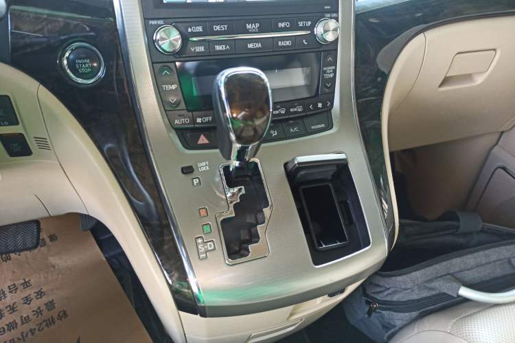 Used Toyota Alphard 2012 3.5L Luxury Edition Gear Lever