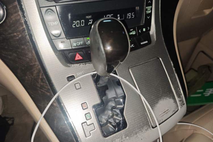 Used Toyota Alphard 2012 3.5L Luxury Edition Gear Lever