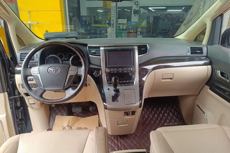 Used Toyota Alphard 2012 3.5L Luxury Edition Headliner