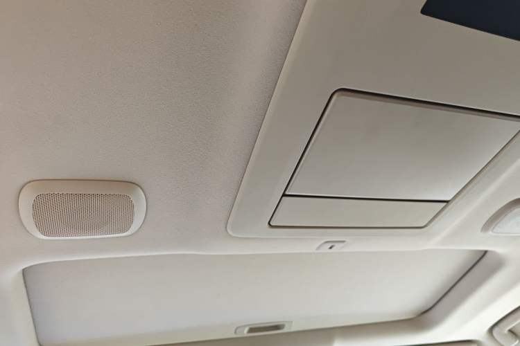 Used Toyota Alphard 2012 3.5L Luxury Edition Headliner