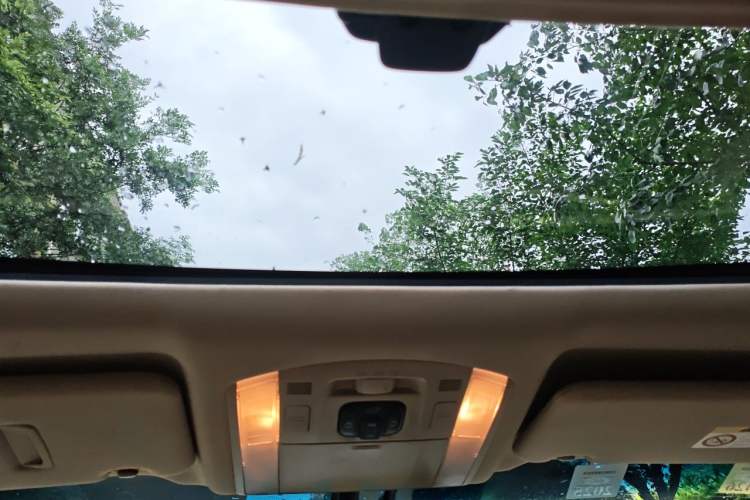 Used Toyota Alphard 2012 3.5L Luxury Edition Headliner