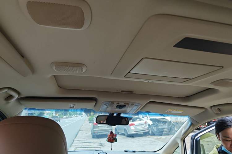 Used Toyota Alphard 2012 3.5L Luxury Edition Headliner