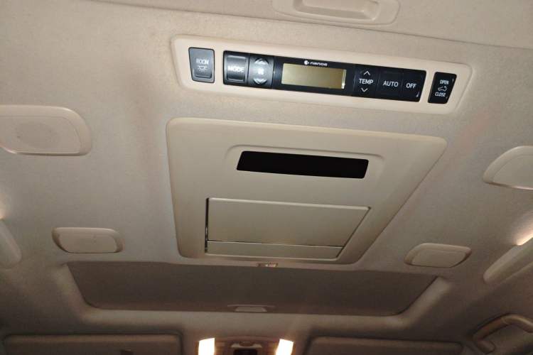 Used Toyota Alphard 2012 3.5L Luxury Edition Headliner