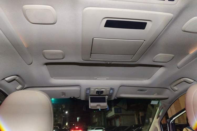 Used Toyota Alphard 2012 3.5L Luxury Edition Headliner