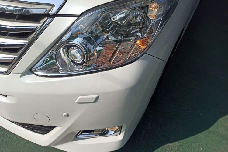 Used Toyota Alphard 2012 3.5L Luxury Edition Left Front Headlight