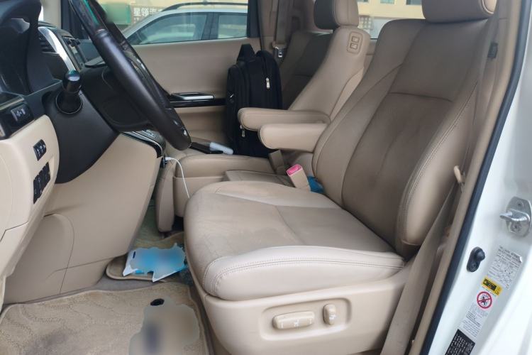 Used Toyota Alphard 2012 2.4L Luxury Edition Left Front Seat