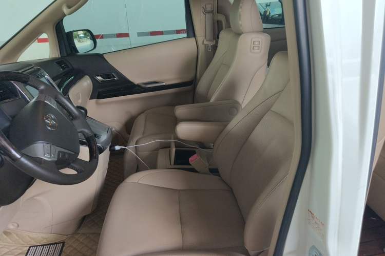 Used Toyota Alphard 2012 3.5L Luxury Edition Left Front Seat
