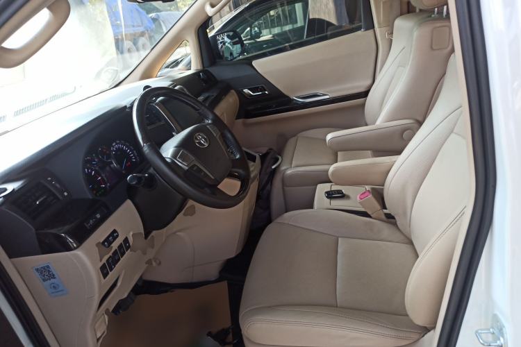 Used Toyota Alphard 2012 3.5L Luxury Edition Left Front Seat