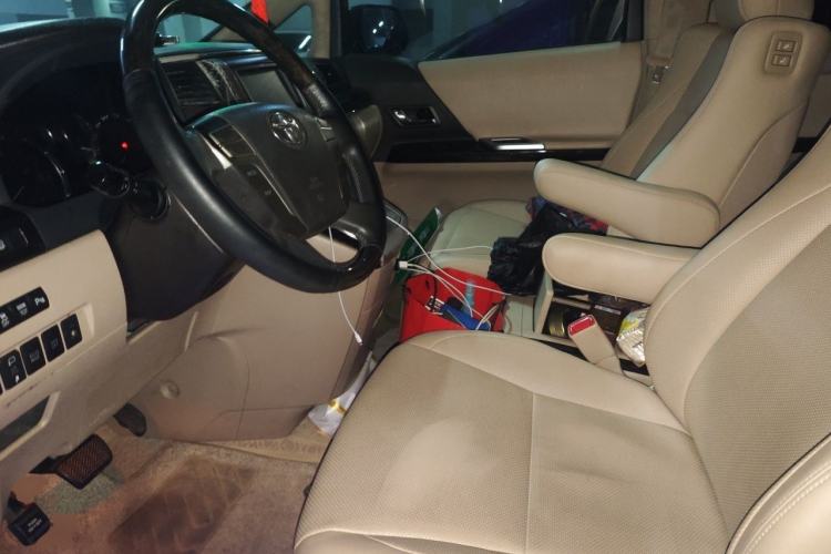Used Toyota Alphard 2012 3.5L Luxury Edition Left Front Seat