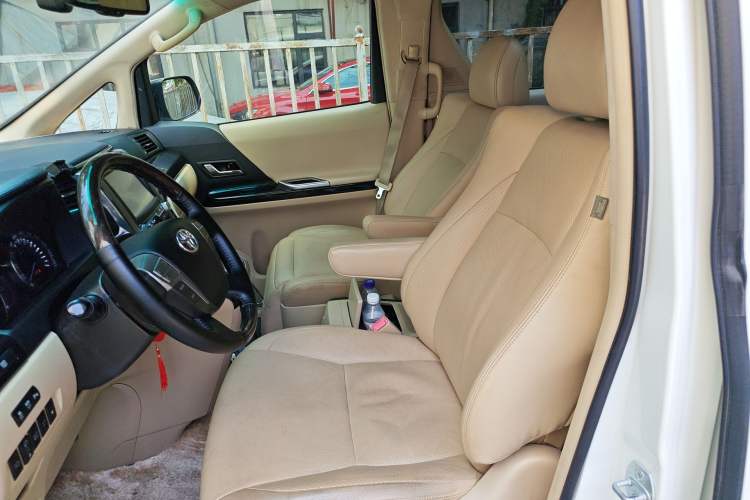Used Toyota Alphard 2012 3.5L Luxury Edition Left Front Seat