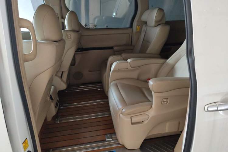 Used Toyota Alphard 2012 2.4L Luxury Edition Left Rear Seat