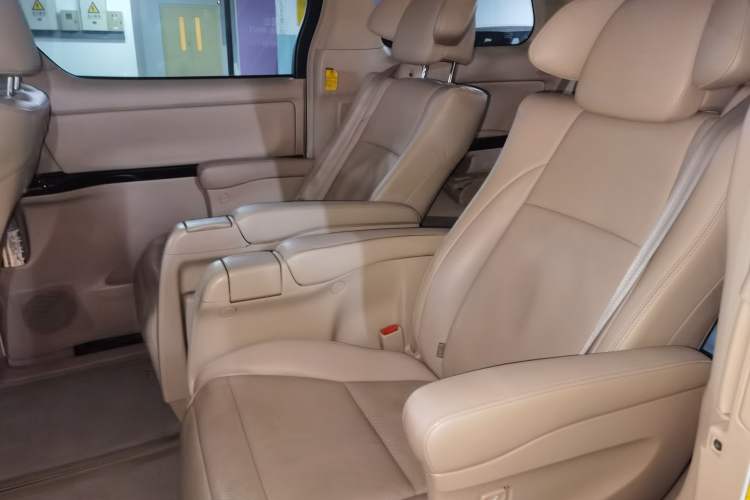Used Toyota Alphard 2012 3.5L Luxury Edition Left Rear Seat