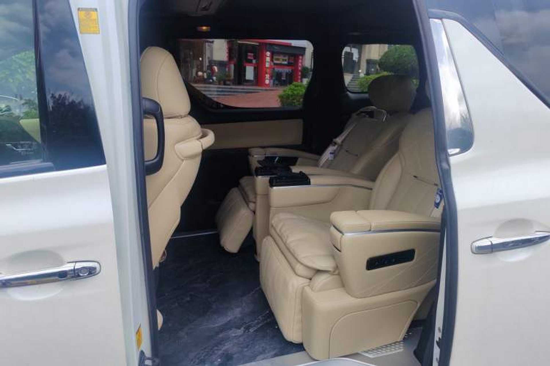 Used Toyota Alphard 2012 3.5L Luxury Edition Left Rear Seat