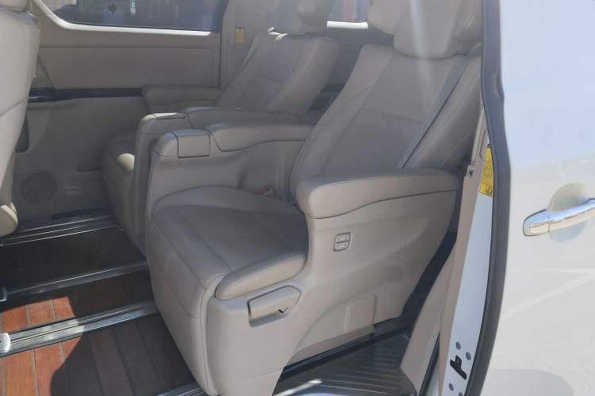 Used Toyota Alphard 2012 3.5L Luxury Edition Left Rear Seat