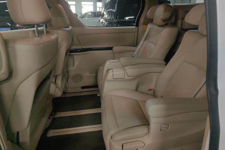 Used Toyota Alphard 2012 3.5L Luxury Edition Left Rear Seat