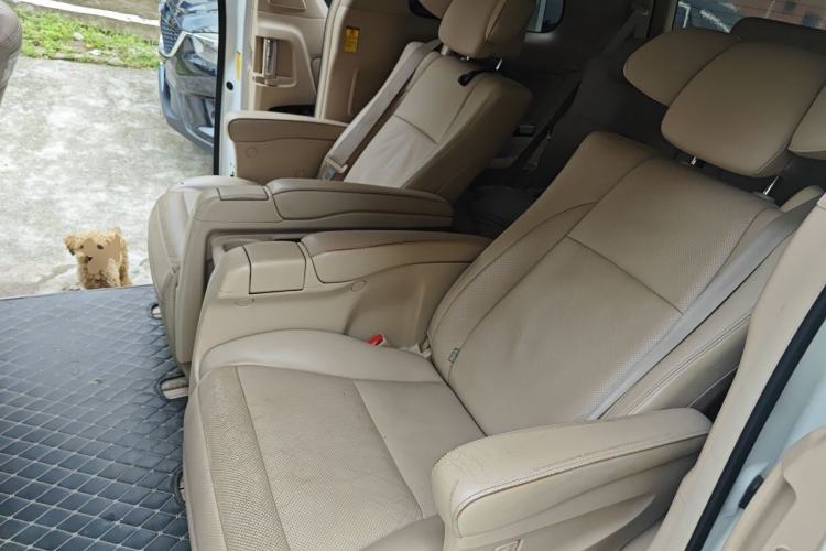 Used Toyota Alphard 2012 3.5L Luxury Edition Left Rear Seat