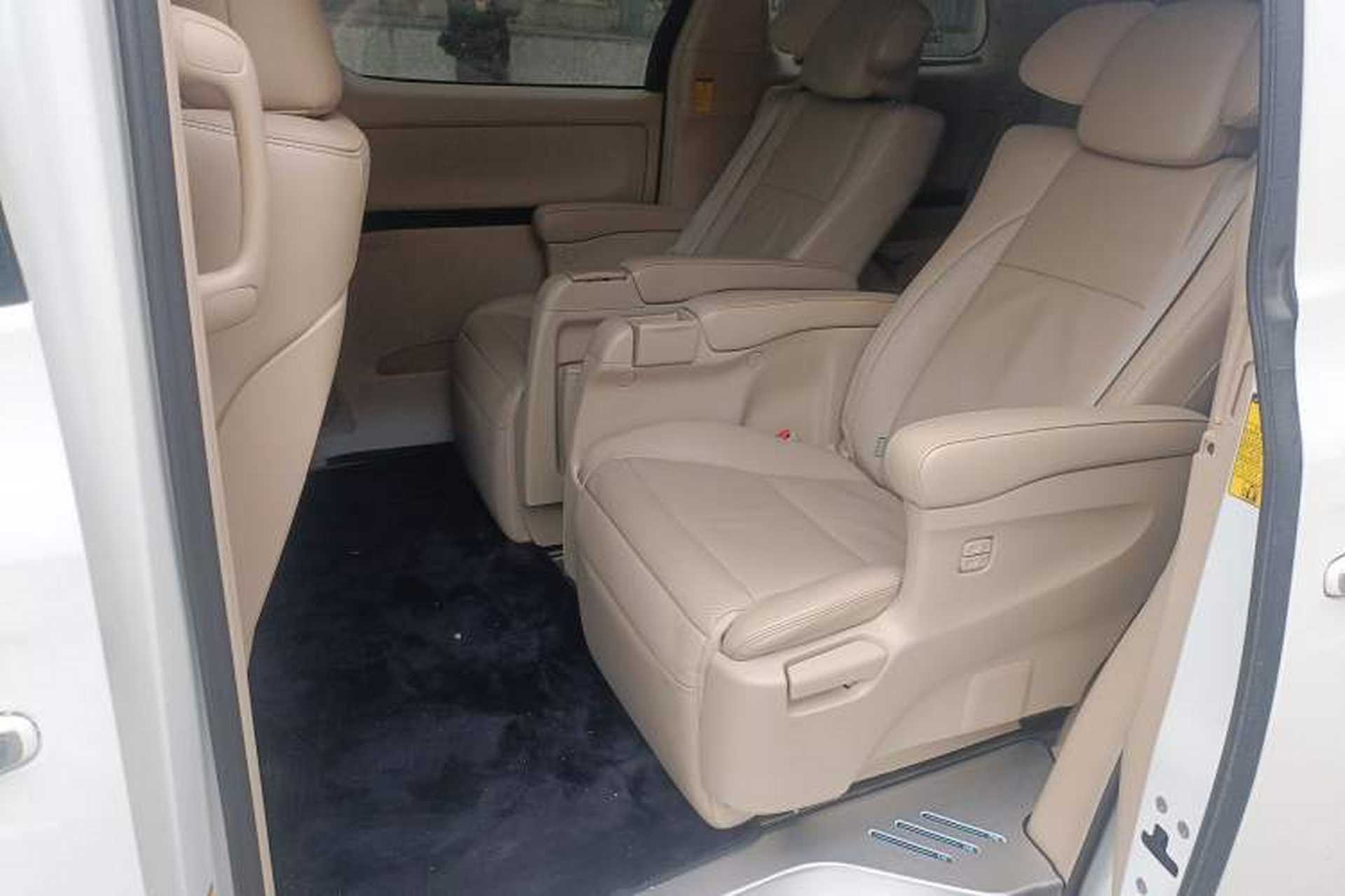Used Toyota Alphard 2012 3.5L Luxury Edition Left Rear Seat