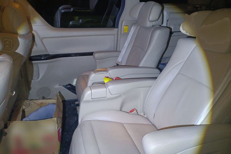 Used Toyota Alphard 2012 3.5L Luxury Edition Left Rear Seat