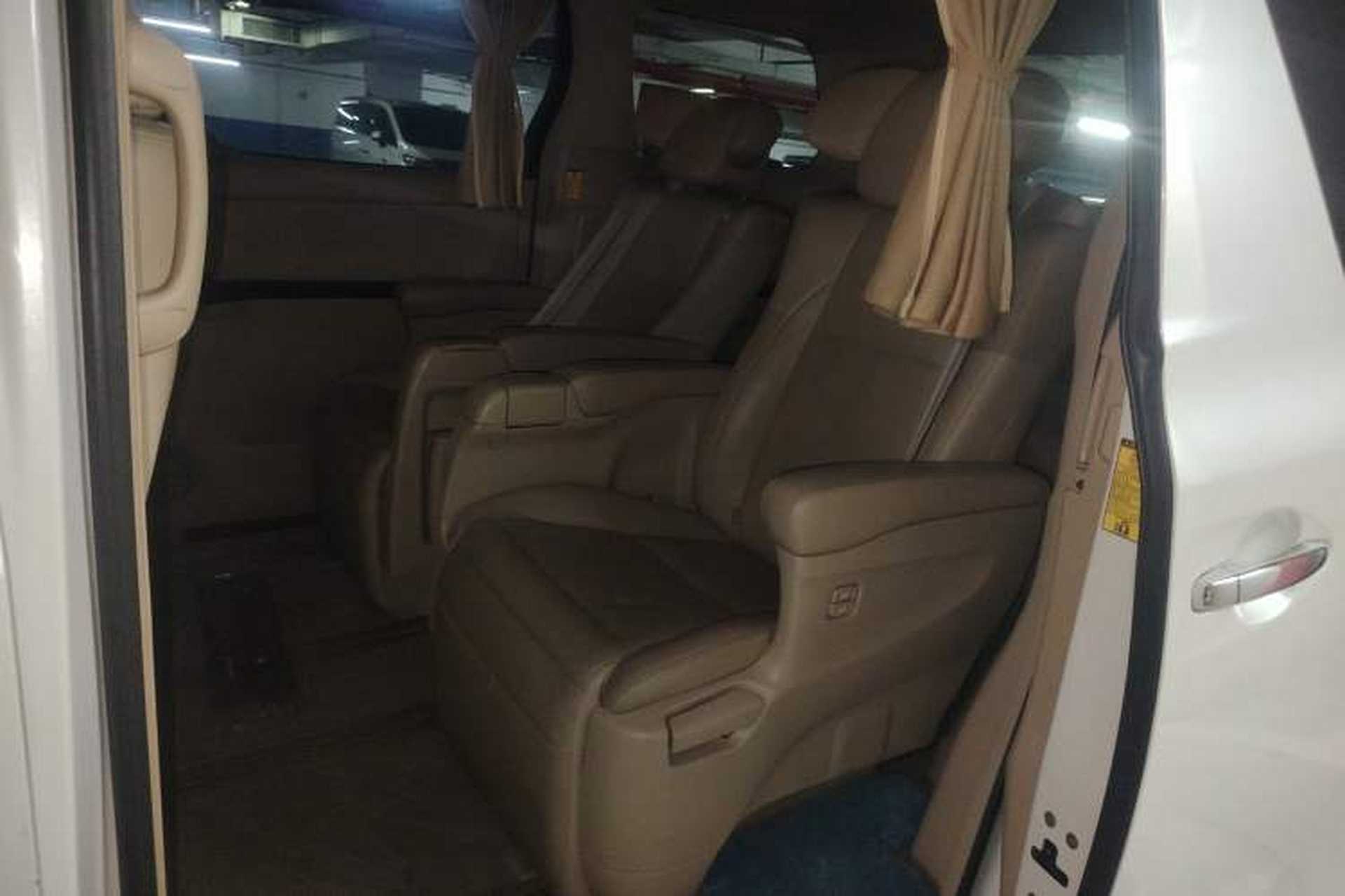 Used Toyota Alphard 2012 3.5L Luxury Edition Left Rear Seat