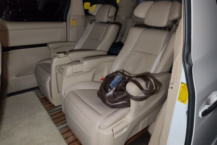 Used Toyota Alphard 2012 3.5L Luxury Edition Left Rear Seat
