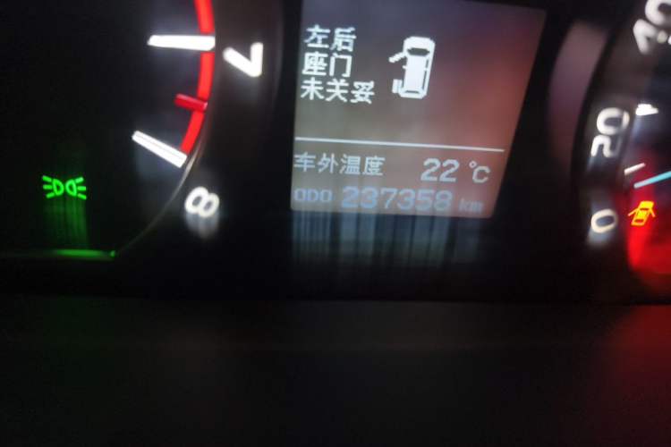 Used Toyota Alphard 2012 3.5L Luxury Edition Odometer Close Up