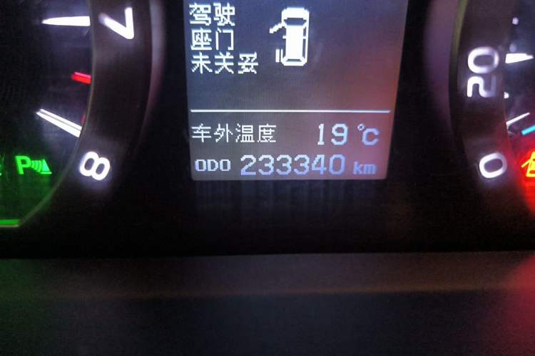 Used Toyota Alphard 2012 3.5L Luxury Edition Odometer Close Up