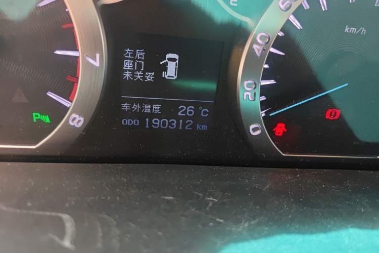 Used Toyota Alphard 2012 3.5L Luxury Edition Odometer Close Up