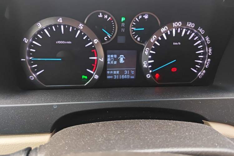 Used Toyota Alphard 2012 3.5L Luxury Edition Odometer Close Up