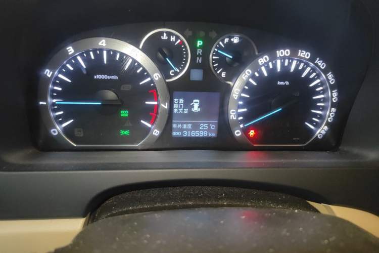 Used Toyota Alphard 2012 3.5L Luxury Edition Odometer Close Up