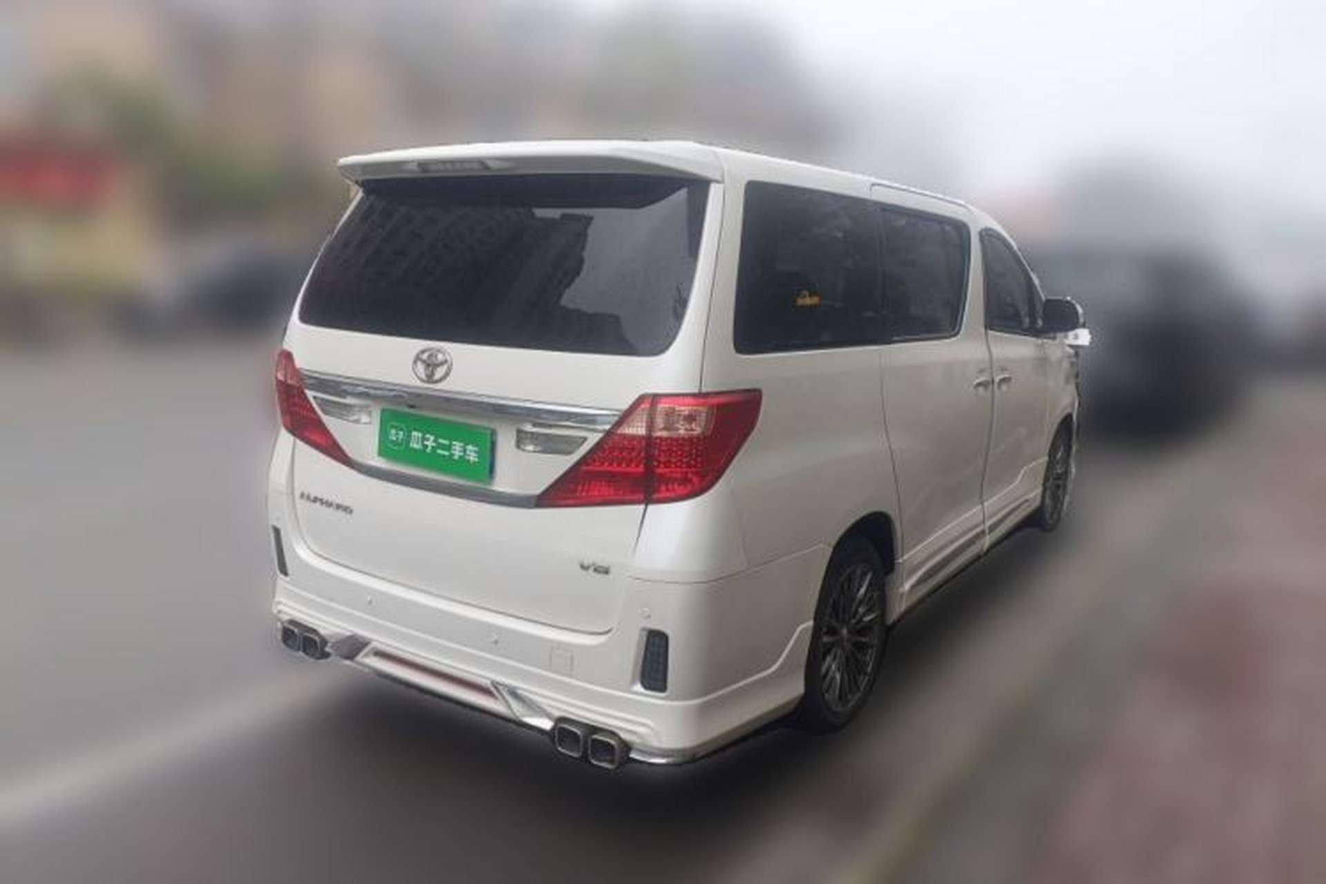 Used Toyota Alphard 2012 3.5L Luxury Edition Rear Right 45 Deg